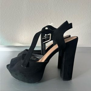 Mossimo Supply Co. Black Heels Size 8